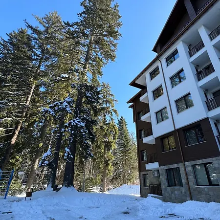 Gardens Raya Aparthotel 3*