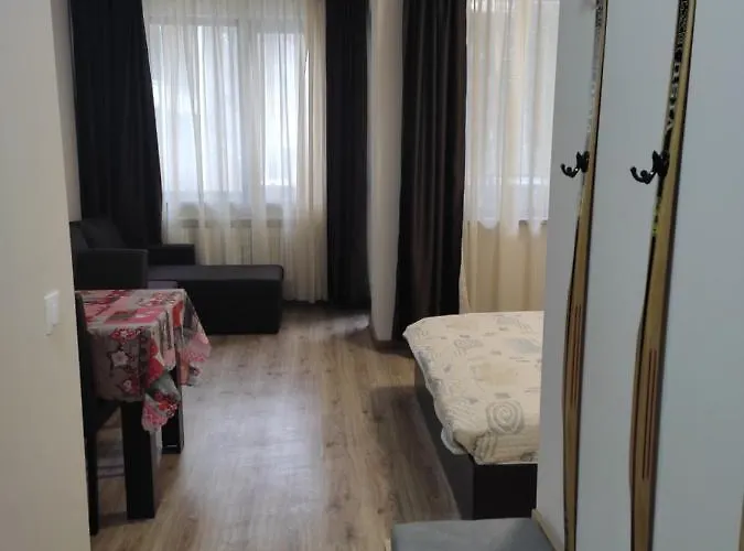 Hotel apartamentowy Gardens Raya