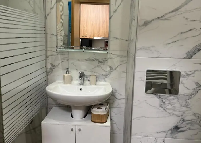 Hotel apartamentowy Gardens Raya Borowec